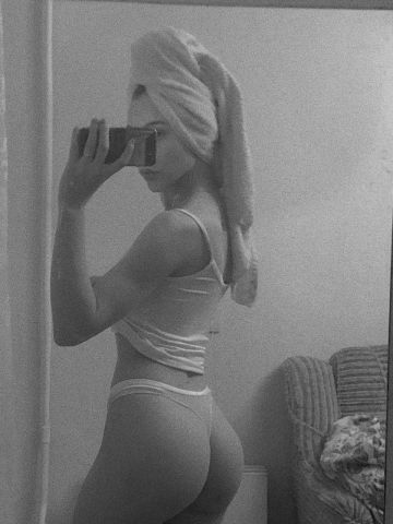 Анна Очаровательная Блондинка